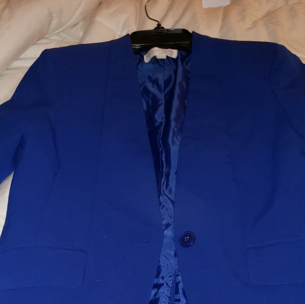 New York & Co Single Breasted Suit Jacket in Royal
